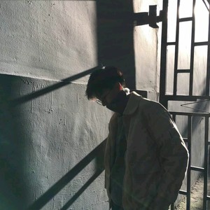 冯八一资料,冯八一最新歌曲,冯八一MV视频,冯八一音乐专辑,冯八一好听的歌