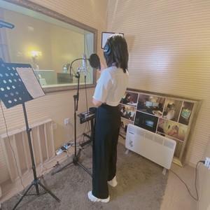 李精彩资料,李精彩最新歌曲,李精彩MV视频,李精彩音乐专辑,李精彩好听的歌