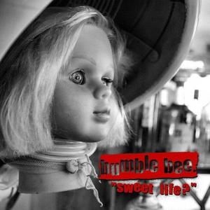 Bumble Bee资料,Bumble Bee最新歌曲,Bumble BeeMV视频,Bumble Bee音乐专辑,Bumble Bee好听的歌