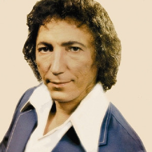 Fernando Lelis资料,Fernando Lelis最新歌曲,Fernando LelisMV视频,Fernando Lelis音乐专辑,Fernando Lelis好听的歌