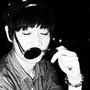 陈栋资料,陈栋最新歌曲,陈栋MV视频,陈栋音乐专辑,陈栋好听的歌