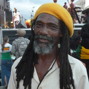 Carl Dawkins资料,Carl Dawkins最新歌曲,Carl DawkinsMV视频,Carl Dawkins音乐专辑,Carl Dawkins好听的歌