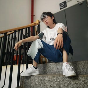 张杰源资料,张杰源最新歌曲,张杰源MV视频,张杰源音乐专辑,张杰源好听的歌