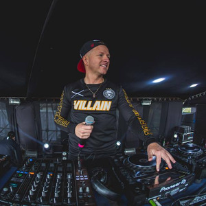 VILLAIN资料,VILLAIN最新歌曲,VILLAINMV视频,VILLAIN音乐专辑,VILLAIN好听的歌