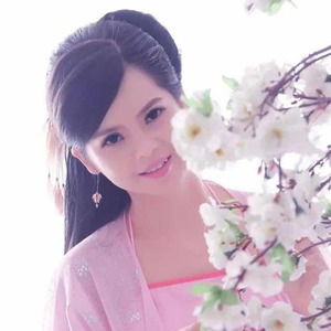 雷浅月资料,雷浅月最新歌曲,雷浅月MV视频,雷浅月音乐专辑,雷浅月好听的歌