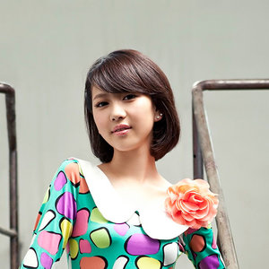 林依婷资料,林依婷最新歌曲,林依婷MV视频,林依婷音乐专辑,林依婷好听的歌