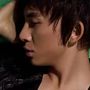 王嘉楠资料,王嘉楠最新歌曲,王嘉楠MV视频,王嘉楠音乐专辑,王嘉楠好听的歌