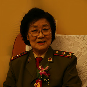 看见你们总觉得格外亲