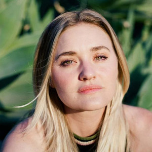 AJ Michalka资料,AJ Michalka最新歌曲,AJ MichalkaMV视频,AJ Michalka音乐专辑,AJ Michalka好听的歌