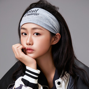 冯以瞳资料,冯以瞳最新歌曲,冯以瞳MV视频,冯以瞳音乐专辑,冯以瞳好听的歌