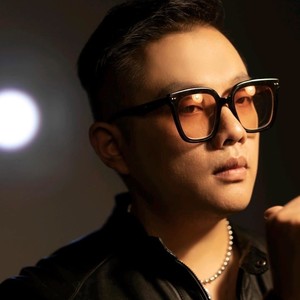 周胡晋珏资料,周胡晋珏最新歌曲,周胡晋珏MV视频,周胡晋珏音乐专辑,周胡晋珏好听的歌