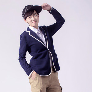 李时珉资料,李时珉最新歌曲,李时珉MV视频,李时珉音乐专辑,李时珉好听的歌