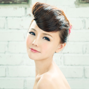 爱啾资料,爱啾最新歌曲,爱啾MV视频,爱啾音乐专辑,爱啾好听的歌