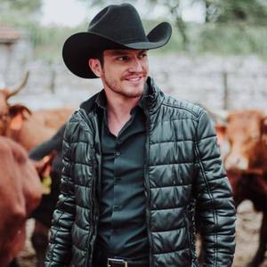 Hansen Flores资料,Hansen Flores最新歌曲,Hansen FloresMV视频,Hansen Flores音乐专辑,Hansen Flores好听的歌