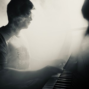 张亦弛资料,张亦弛最新歌曲,张亦弛MV视频,张亦弛音乐专辑,张亦弛好听的歌