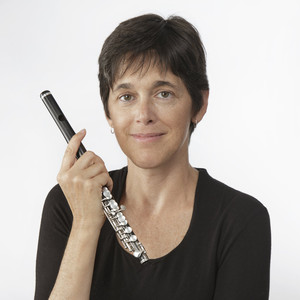 Lisa Cella资料,Lisa Cella最新歌曲,Lisa CellaMV视频,Lisa Cella音乐专辑,Lisa Cella好听的歌