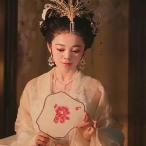 此情一直在心间