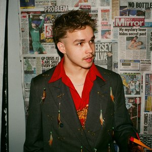 Oliver Malcolm资料,Oliver Malcolm最新歌曲,Oliver MalcolmMV视频,Oliver Malcolm音乐专辑,Oliver Malcolm好听的歌