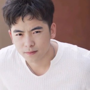 老周资料,老周最新歌曲,老周MV视频,老周音乐专辑,老周好听的歌