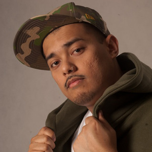 DJ Fuzz资料,DJ Fuzz最新歌曲,DJ FuzzMV视频,DJ Fuzz音乐专辑,DJ Fuzz好听的歌