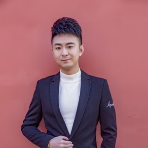 【音乐人：李帅威】演唱：《盼你过年好回家》