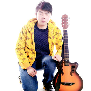 我是不是你最疼爱的人 (伴奏)