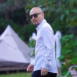 荣强资料,荣强最新歌曲,荣强MV视频,荣强音乐专辑,荣强好听的歌