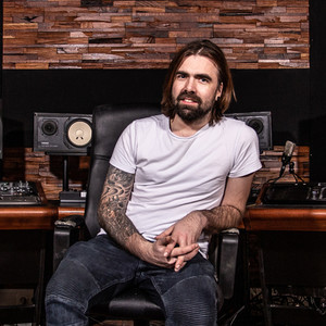 Robin Van Loenen资料,Robin Van Loenen最新歌曲,Robin Van LoenenMV视频,Robin Van Loenen音乐专辑,Robin Van Loenen好听的歌