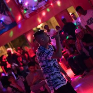 Wars Bruce Weed资料,Wars Bruce Weed最新歌曲,Wars Bruce WeedMV视频,Wars Bruce Weed音乐专辑,Wars Bruce Weed好听的歌