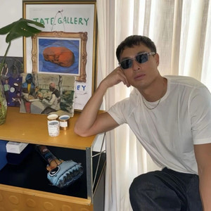 贺德鸿资料,贺德鸿最新歌曲,贺德鸿MV视频,贺德鸿音乐专辑,贺德鸿好听的歌