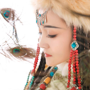 乌兰君儿资料,乌兰君儿最新歌曲,乌兰君儿MV视频,乌兰君儿音乐专辑,乌兰君儿好听的歌