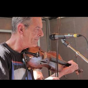 Mike Kerin资料,Mike Kerin最新歌曲,Mike KerinMV视频,Mike Kerin音乐专辑,Mike Kerin好听的歌