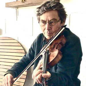 Stuart Deeks资料,Stuart Deeks最新歌曲,Stuart DeeksMV视频,Stuart Deeks音乐专辑,Stuart Deeks好听的歌