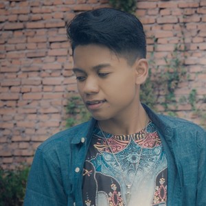 Arief资料,Arief最新歌曲,AriefMV视频,Arief音乐专辑,Arief好听的歌