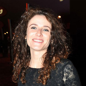 Elsa Lunghini资料,Elsa Lunghini最新歌曲,Elsa LunghiniMV视频,Elsa Lunghini音乐专辑,Elsa Lunghini好听的歌