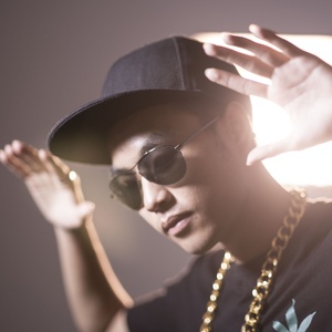 老K资料,老K最新歌曲,老KMV视频,老K音乐专辑,老K好听的歌