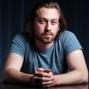 Simon Stone资料,Simon Stone最新歌曲,Simon StoneMV视频,Simon Stone音乐专辑,Simon Stone好听的歌