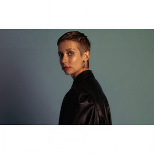 Lilo资料,Lilo最新歌曲,LiloMV视频,Lilo音乐专辑,Lilo好听的歌