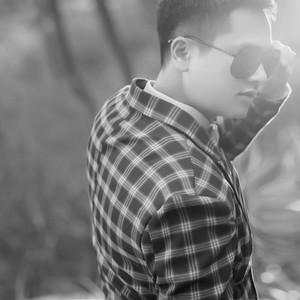 张璜资料,张璜最新歌曲,张璜MV视频,张璜音乐专辑,张璜好听的歌