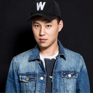 情愿一个人