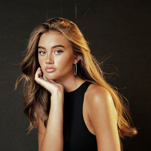 Sophie Stray资料,Sophie Stray最新歌曲,Sophie StrayMV视频,Sophie Stray音乐专辑,Sophie Stray好听的歌