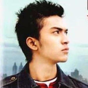 İhsan资料,İhsan最新歌曲,İhsanMV视频,İhsan音乐专辑,İhsan好听的歌