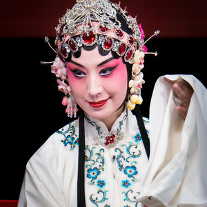 史依弘资料,史依弘最新歌曲,史依弘MV视频,史依弘音乐专辑,史依弘好听的歌