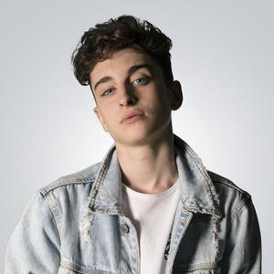 Alejo Marín资料,Alejo Marín最新歌曲,Alejo MarínMV视频,Alejo Marín音乐专辑,Alejo Marín好听的歌