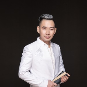 泓成先生资料,泓成先生最新歌曲,泓成先生MV视频,泓成先生音乐专辑,泓成先生好听的歌