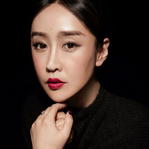 红朵资料,红朵最新歌曲,红朵MV视频,红朵音乐专辑,红朵好听的歌