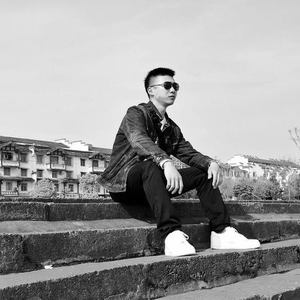 追梦人sir资料,追梦人sir最新歌曲,追梦人sirMV视频,追梦人sir音乐专辑,追梦人sir好听的歌