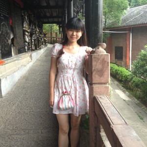 碎夏琉璃资料,碎夏琉璃最新歌曲,碎夏琉璃MV视频,碎夏琉璃音乐专辑,碎夏琉璃好听的歌