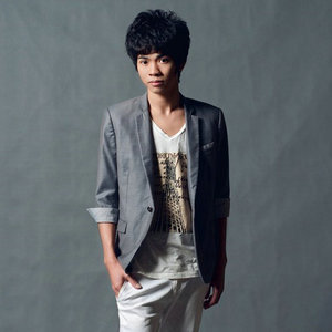 陈默默资料,陈默默最新歌曲,陈默默MV视频,陈默默音乐专辑,陈默默好听的歌