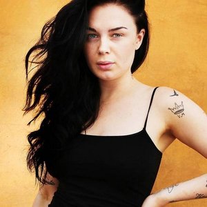 Vanessa Falk资料,Vanessa Falk最新歌曲,Vanessa FalkMV视频,Vanessa Falk音乐专辑,Vanessa Falk好听的歌